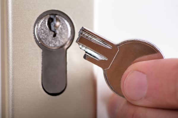 Broken Key Retrieval